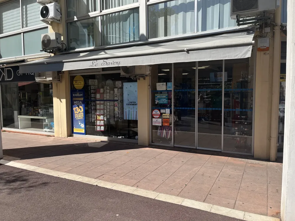 Service public près de Antibes